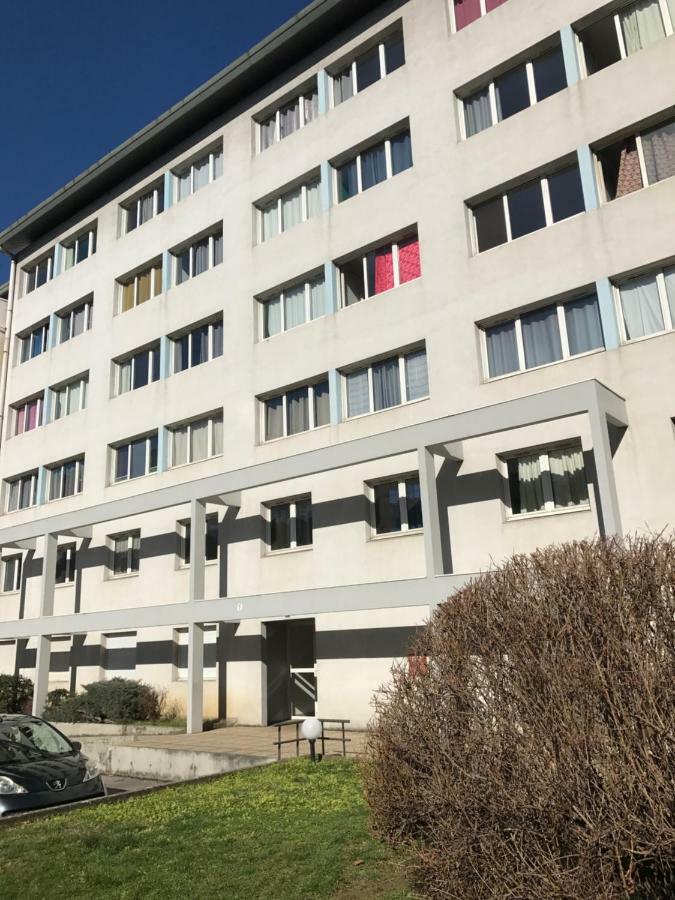 Gare Gem Place Parking Gratuit *